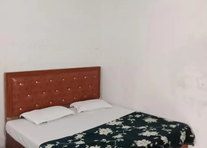 Shri Ram Lala Guest House Ayodhya