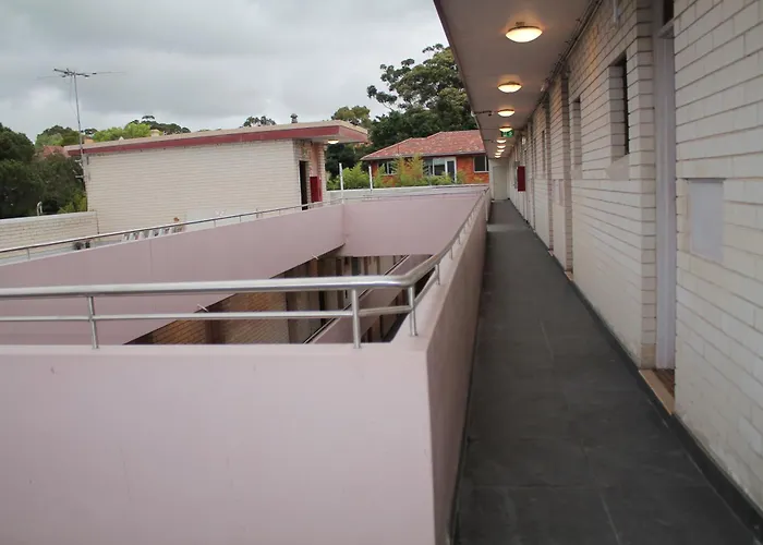 Marco Polo Motor Inn Sydney Hotel