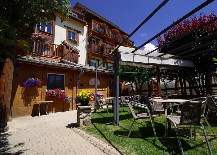 Logis Hôtel Les Autanes&Spa Ancelle
