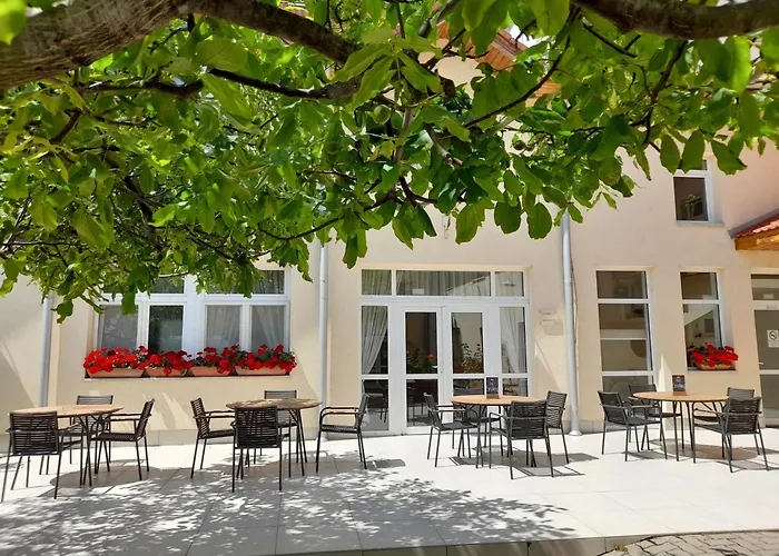Hotel Platan Szekesfehervar