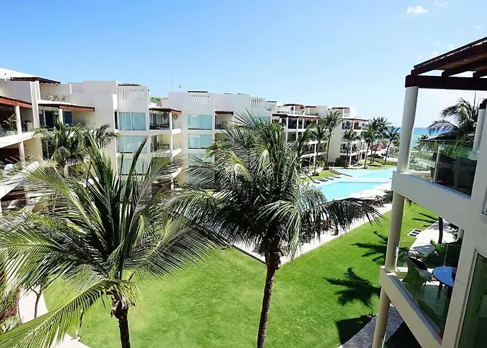 The Elements Oceanfront & Beachside Condo Hotel Playa del Carmen