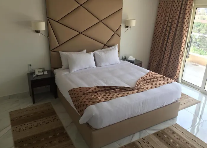 Royal Maadi Hotel Cairo