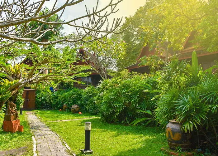 Sugar Hut Resort & Restaurant Pattaya