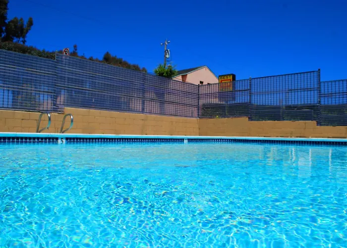 Best 5 Motel Salinas