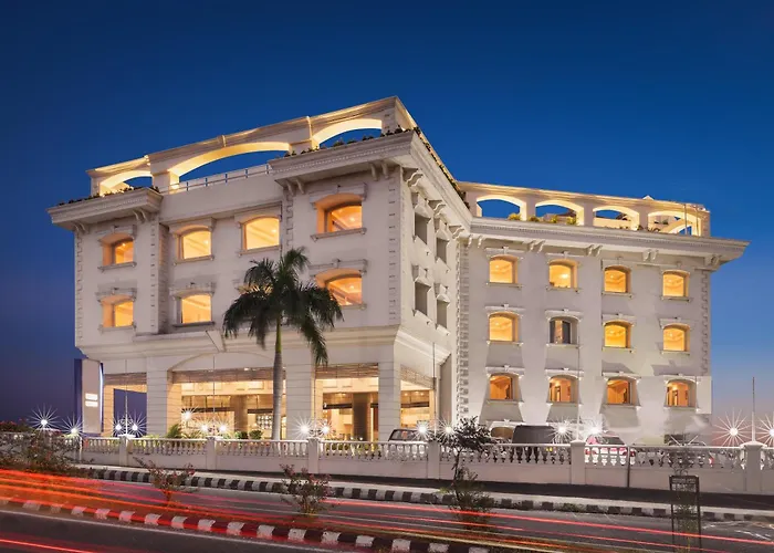 Grand Riviera Hotel Jammu