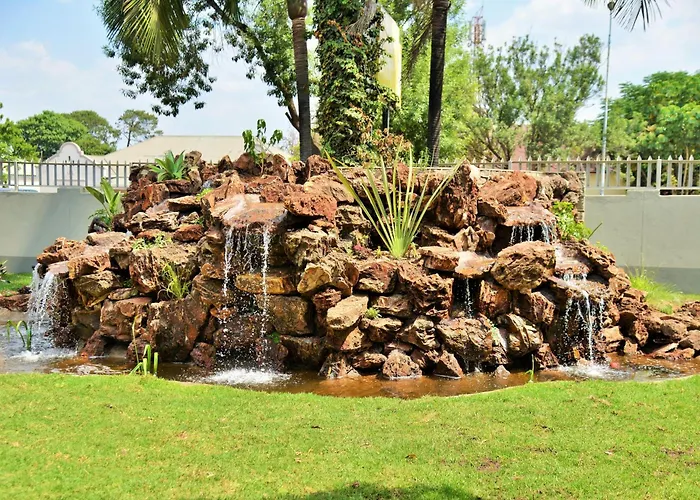 Cresta Oasis Hotel Harare