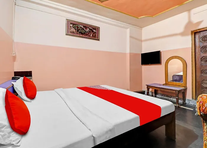 Oyo Flagship Vikash Palace Jhansi