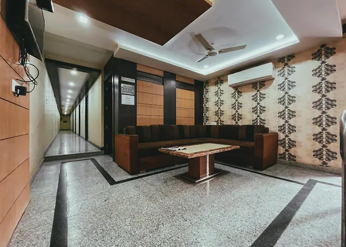 Hotel S L E Residency Varanasi