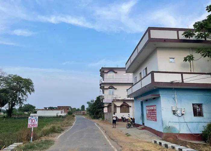 Senamura Yoga Ashram Guesthouse Bodh Gaya