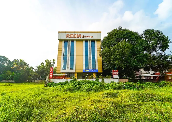 Fabhotel Reem Residency - Nr Cochin International Airport Nedumbassery