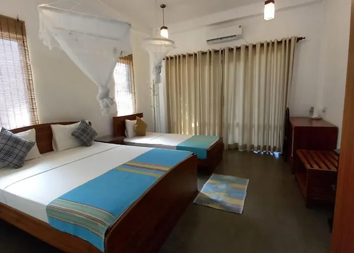 Blue Sands Beach Resort Passikudah