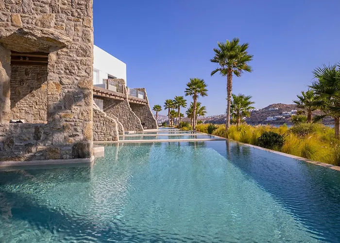 Aeonic Suites And Spa Mykonos Town