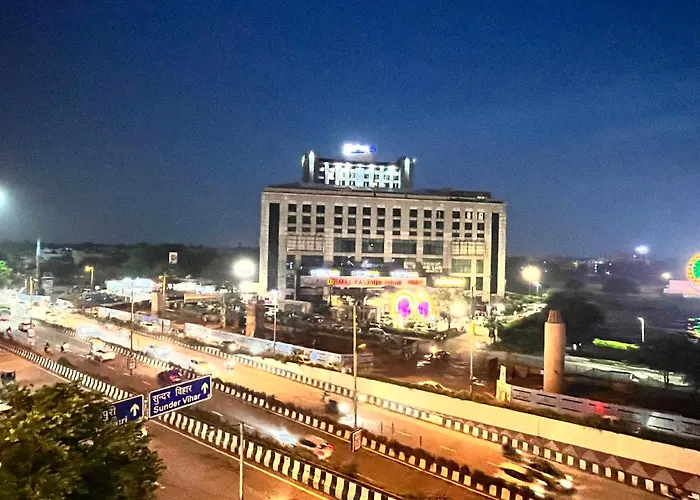 Western Blu Delhi 