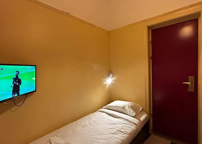 Central Accommodation Budget By Hr Bucharest