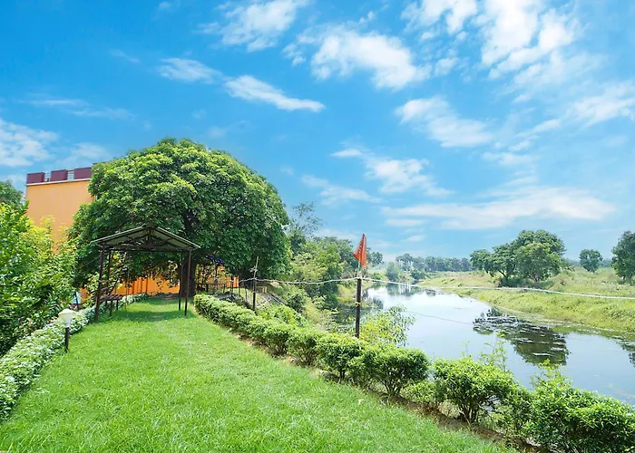 Resort Neel Nirjan !! Best Family Couple Friendly Family Resort!! Bolpur