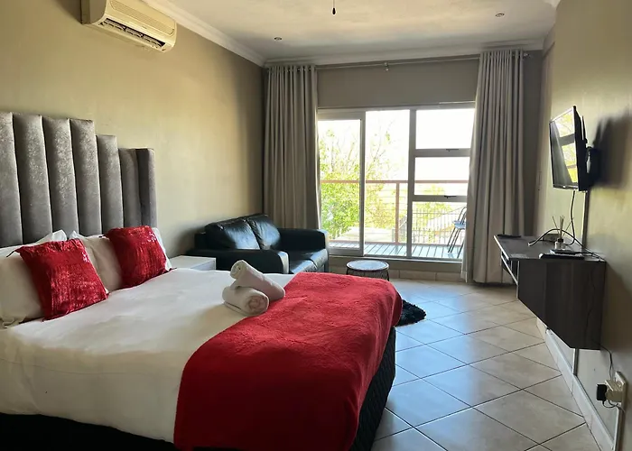 Boat Yard Guest House Hartbeespoort
