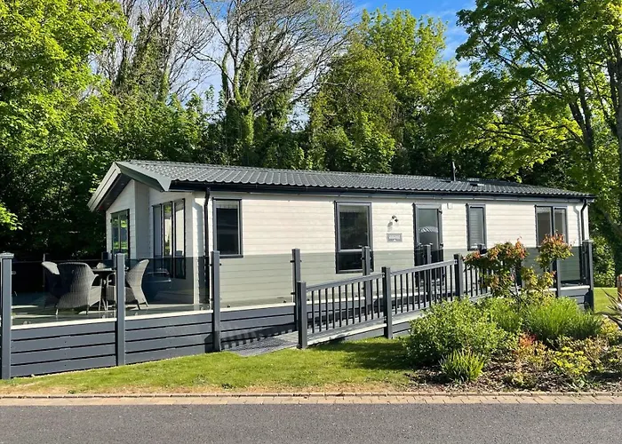 Luxury Lodge - Hoburne Devon Bay Paignton