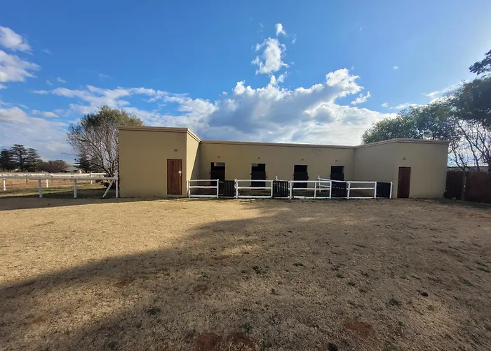 De Stallen Guest Villas And Mashie Golf Course Bloemfontein