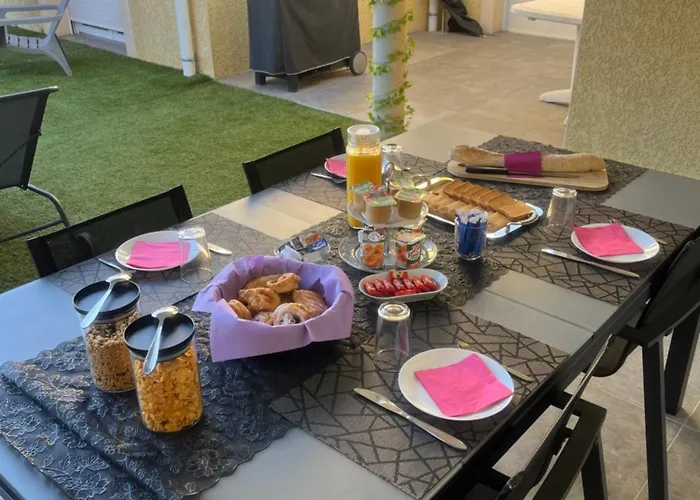 Chambres d'Hôtes chez Estelle Crêches-sur-Saône