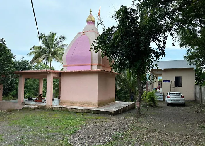Gurukurpa Bhakt Nivas Hotel Ellora