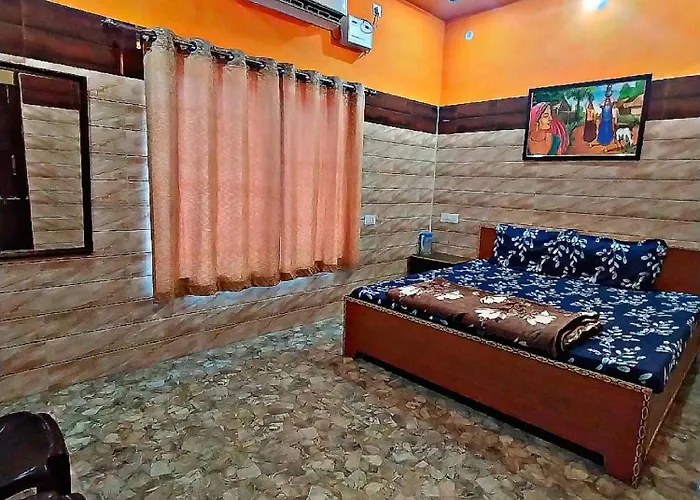 Tirupati Bhawan Hotel Vrindavan