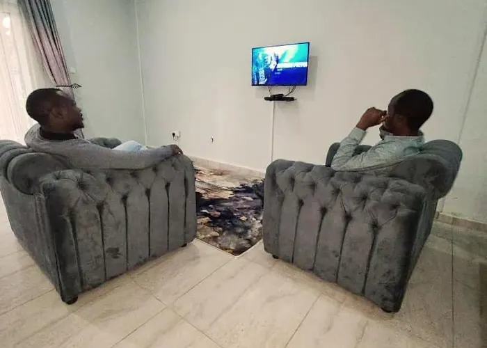 Vapour Lounge Aparthotel Lusaka