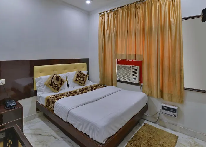 Family Hotel By Pg International New Delhi