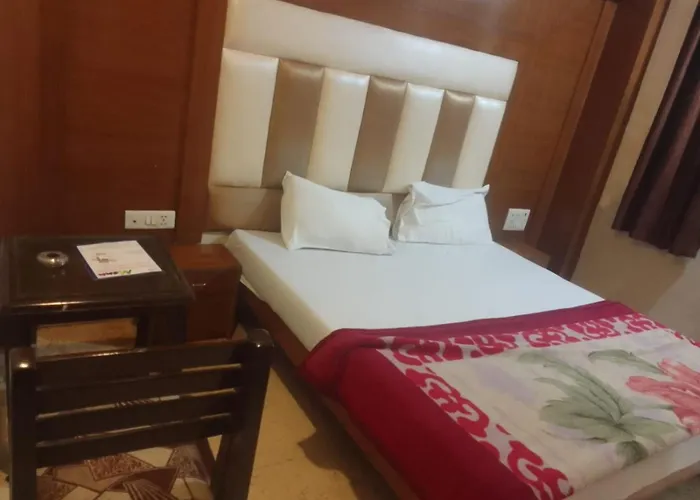 Hotel Noble Inn New Delhi