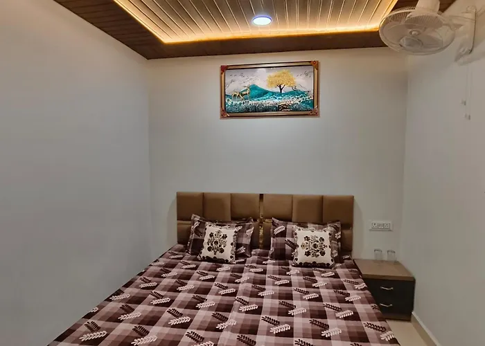 Uphar Palace & Restaurant Faizabad