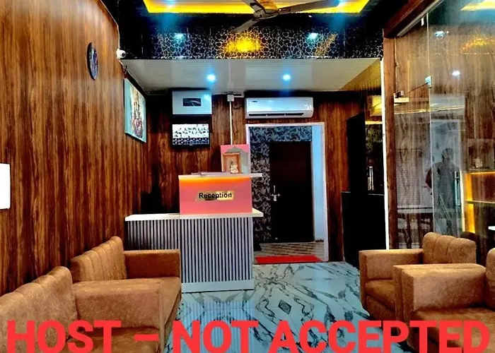 Hotel Vinayak Plaza Varanasi