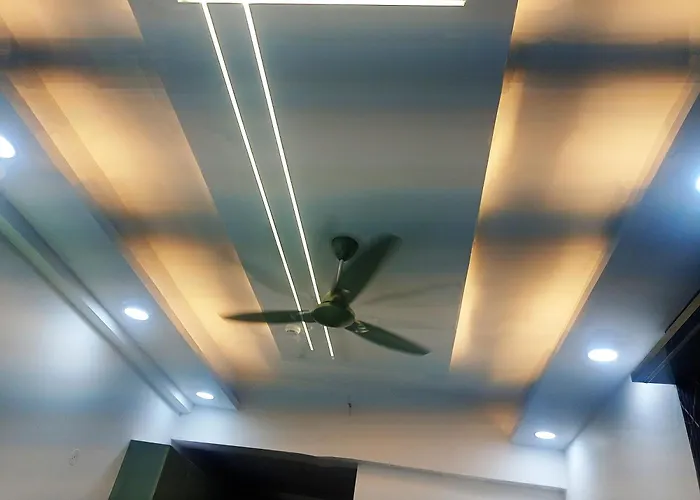 Aarohi Studio Hotel Ghaziabad