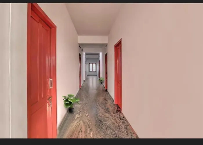 Ss Kkp Tourist Home Thiruvananthapuram