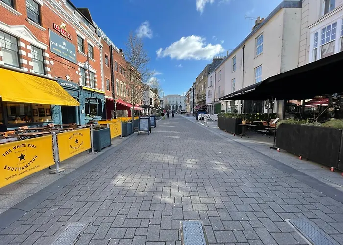 John Street Stays Southampton