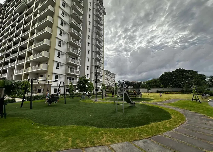 2 Bedroom Condo Unit Near Sm Bf & Naia At The Atherton By Dmci With 2 Balcony Paranaque City