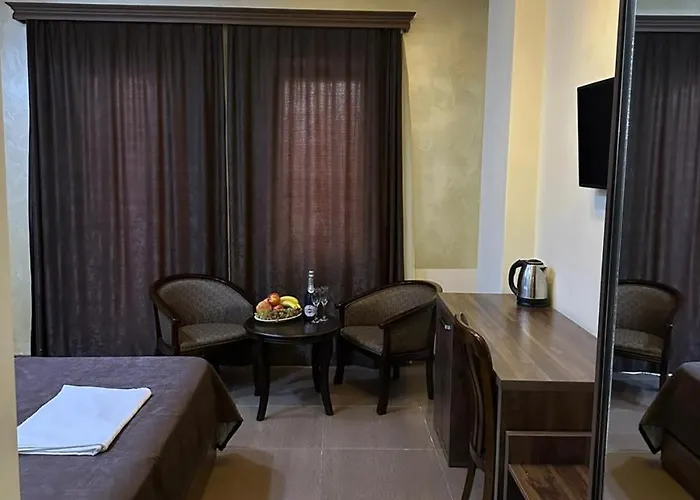 Bella Costa Batumi Bed & Breakfast