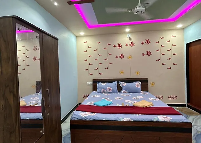 Shakti Homestay Garudeshwar
