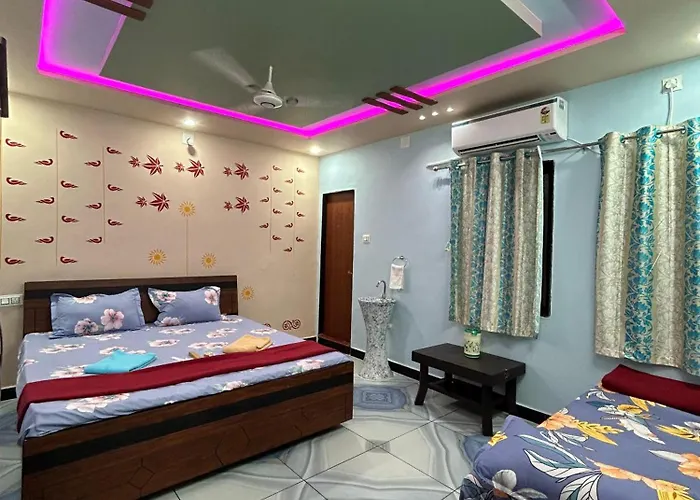 Shakti Homestay Garudeshwar