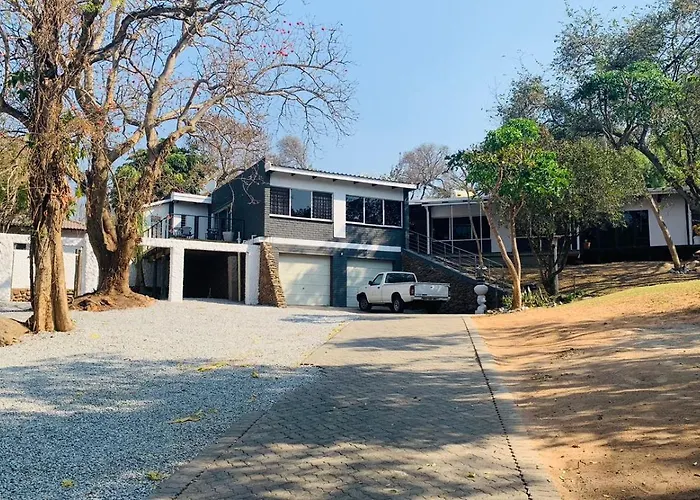 Esibayeni Guesthouse Mbombela