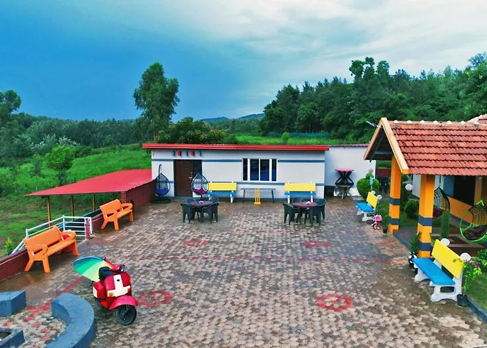 Siri Vismaya Home Stay Chikmagalur