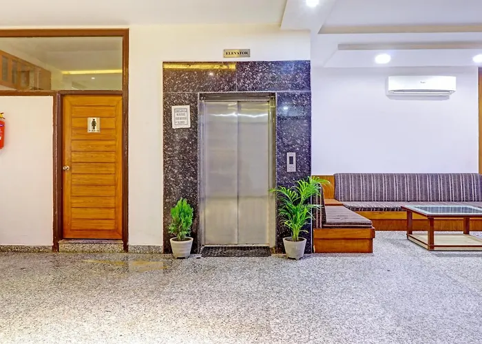 Hotel The Golden Bird Agra 