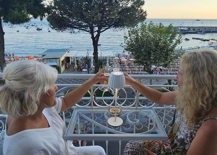 Galene - Beachfront In Costa D'Amalfi Maiori