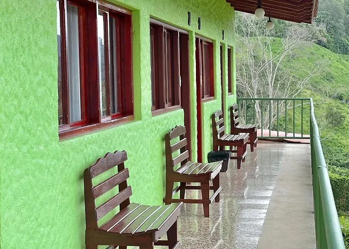 Hotel Tapanti Media Cartago