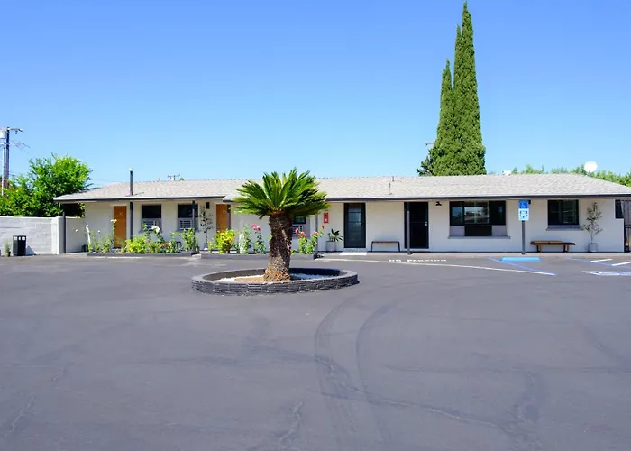 Adobe Inn Monterey Park