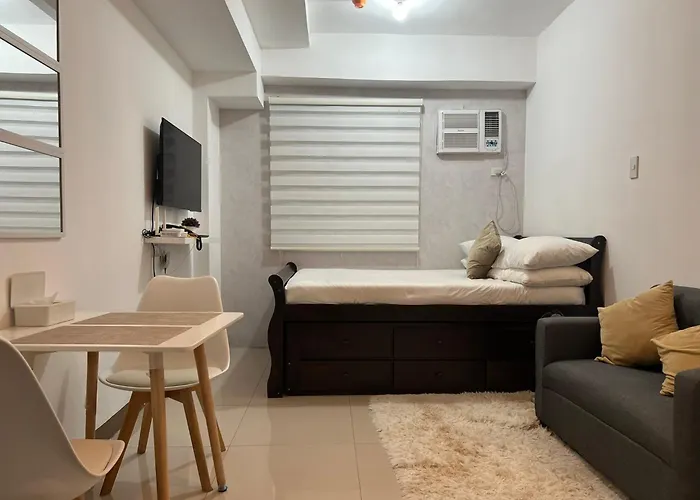 Staycation For Couples With High-Speed Internet Manila