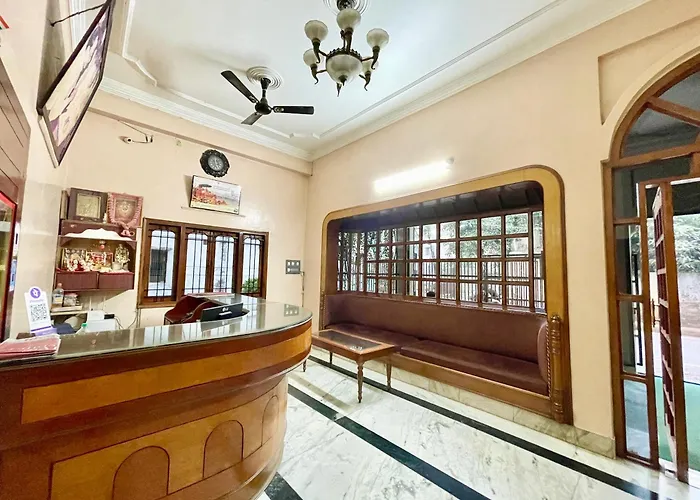 Hotel Shivam ! Varanasi होटल शिवम హోటల్ శివం ஹோட்டல் சிவம் Foreigner'S Choice ! Fully Air-Conditioned Hotel With Lift & Parking Availability, Near Kashi Vishwanath Temple, And Ganga Ghat, Best Hotel In Varanasi 3