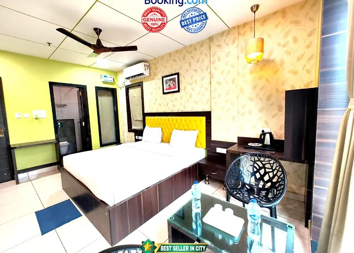 Hotel Royal Crown Puri - A Royal Stay - Fully Air Conditioned With Great Location - Best Seller
