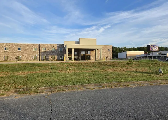 Royal Inn & Suites Adairsville
