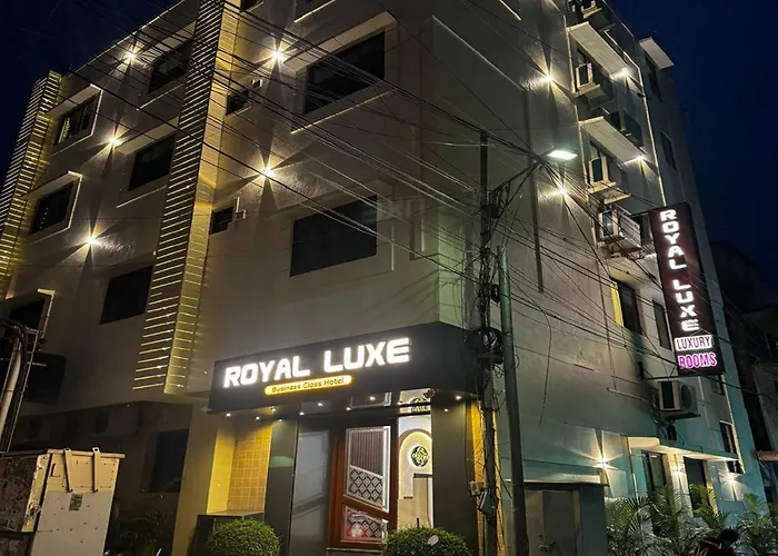 Hotel Royal Luxe - Us Consulate, Apollo Hospital, Sankara Natralya Chennai