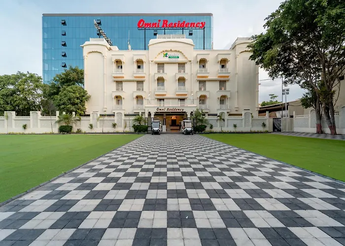 Treebo Premium Omni Residency Hotel Indore