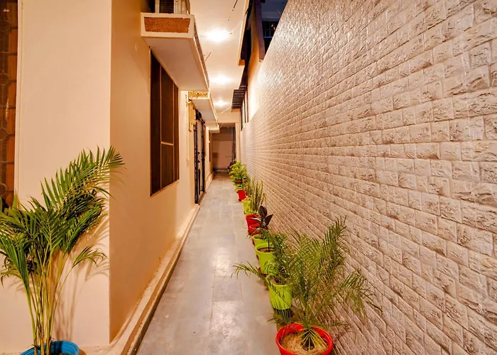 Sunrise Meadows Hotel Varanasi